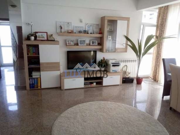 132823152_4_644x461_rate-proprietar-690000-euro-vila-noua-5-etaje-d-p-1-2-3-stil-imobiliare_rev018 (1)