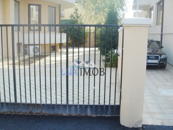 Vila Herastrau 4