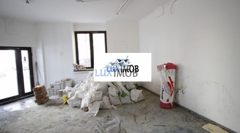 Spatiu Comercial-Vila Piata Romana Lux Imob
